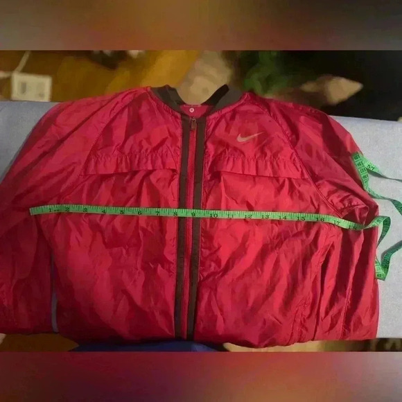 Nike Pink Windbreaker Jacket - Picture 4 of 5